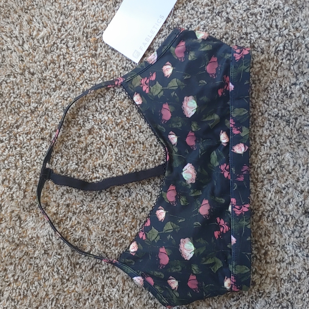 NWT Fabletics Black Floral T-Back Sports Bra